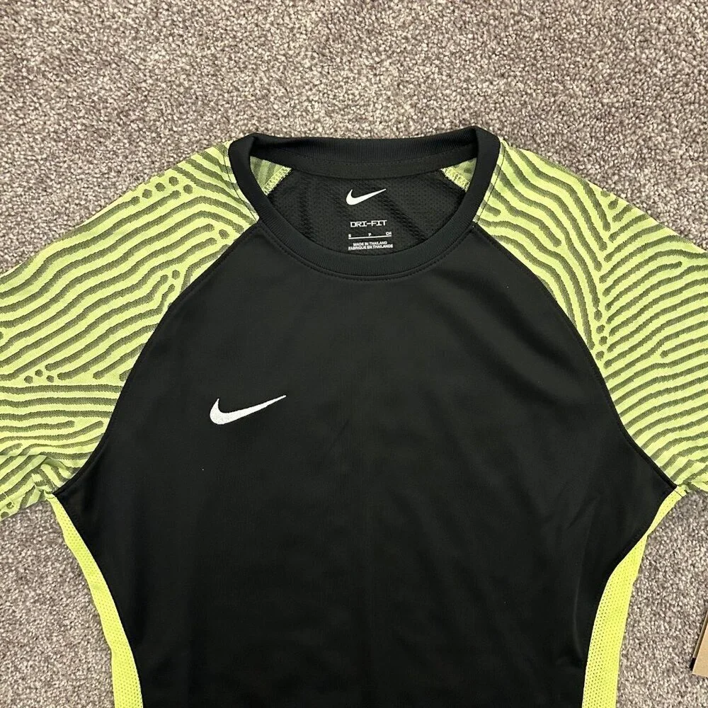 Nike Soccer Jersey Top Short Sleeves Black Green Women's Size S - Small - NWT$50